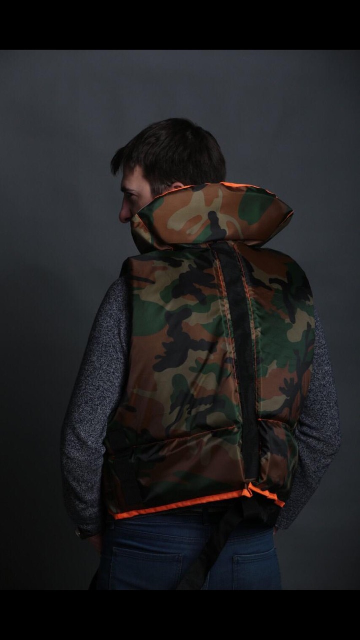 Спасательный жилет двусторонний 80-100 кг Спасательный жилет двусторонний 80-100 кг